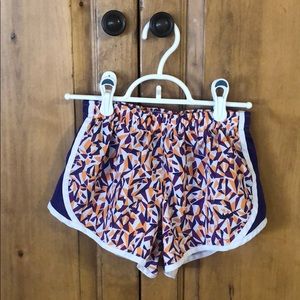 Girls S Nike shorts